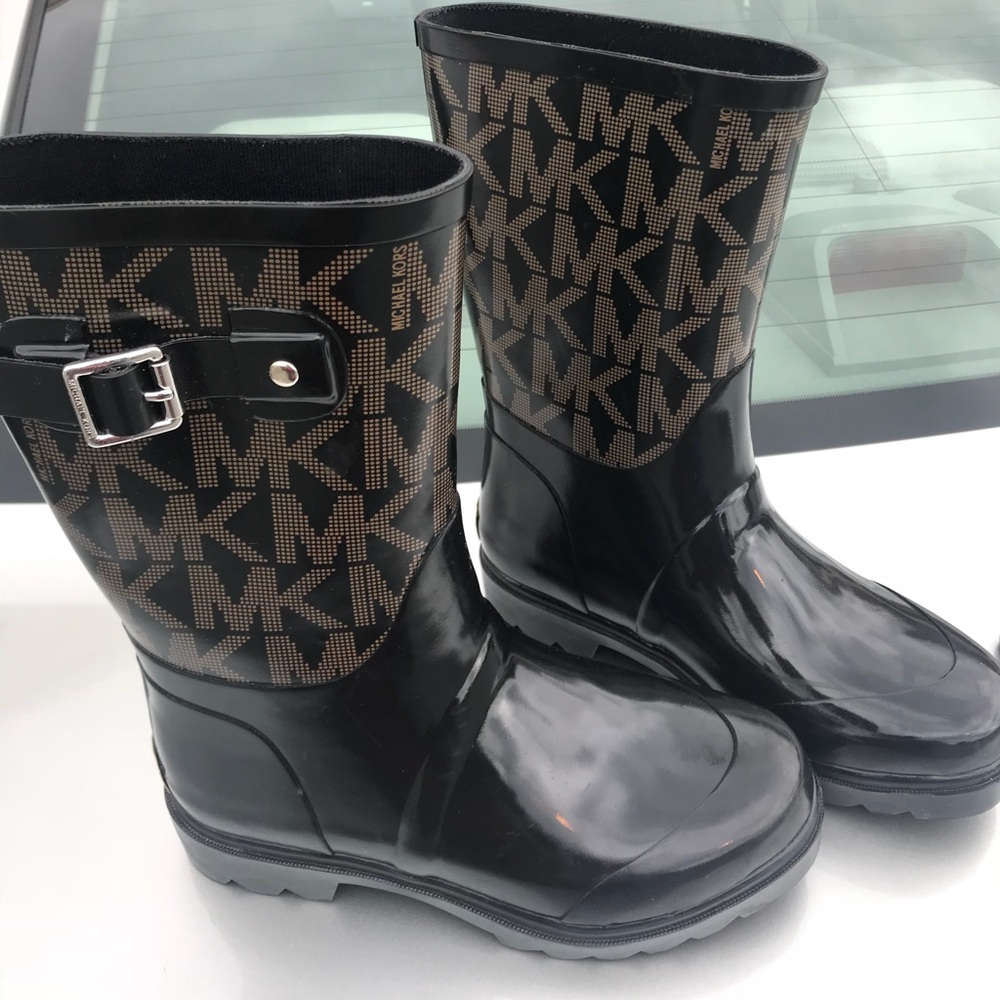 Michael Kors rain boots